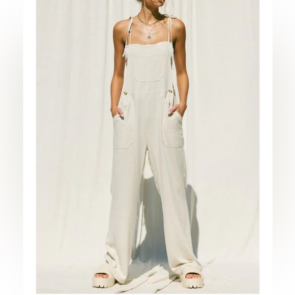 Bobbles & Lace - Linen Tie Overalls, M - Picture 1 of 11